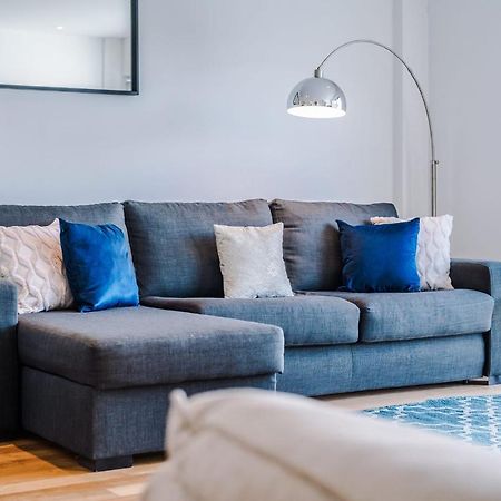 Host & Stay - Waterfront View Liverpool Esterno foto