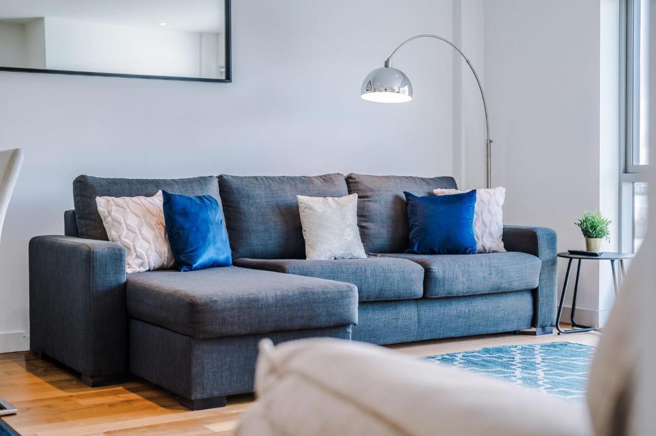 Host & Stay - Waterfront View Liverpool Esterno foto