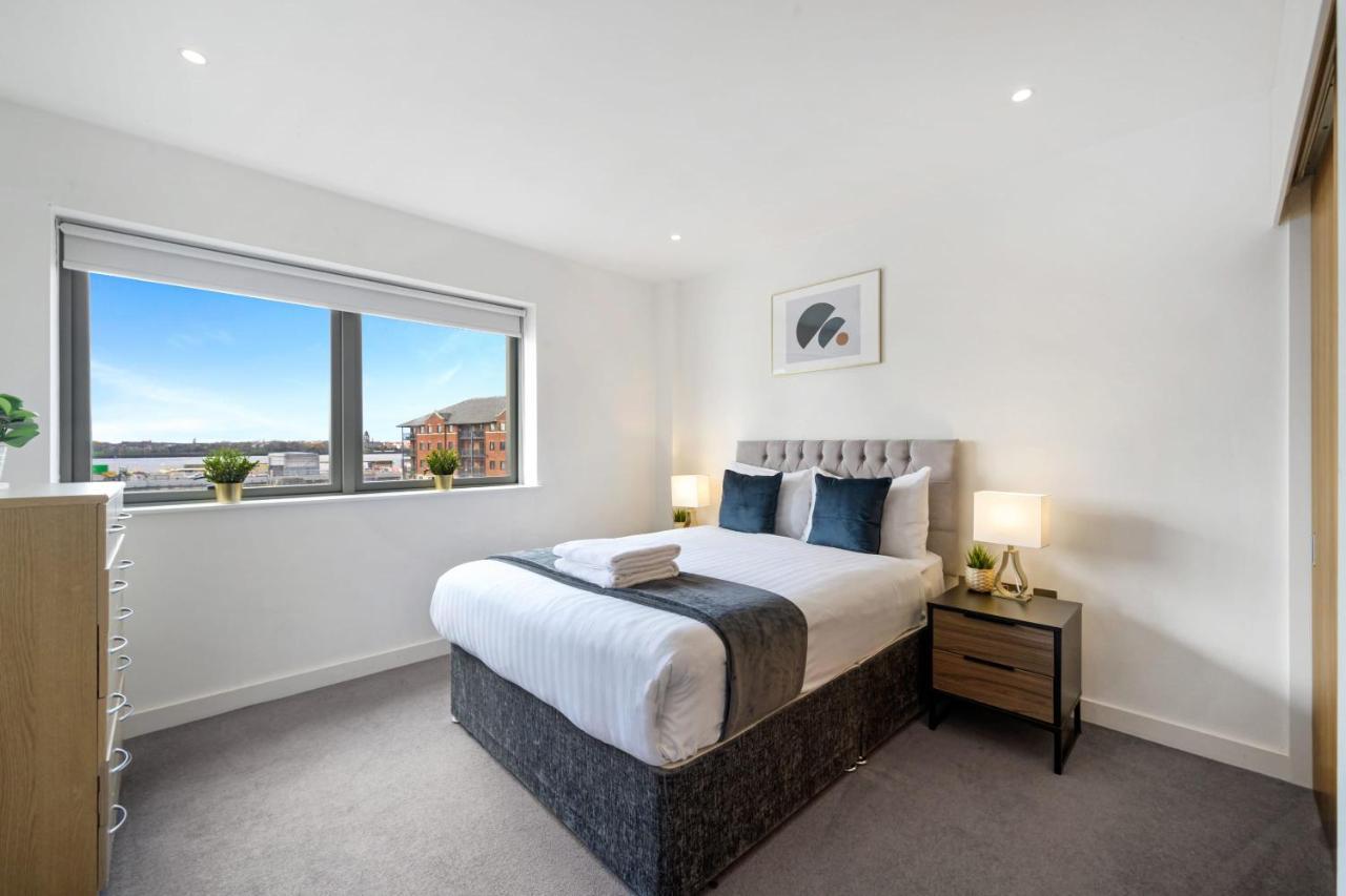 Host & Stay - Waterfront View Liverpool Esterno foto