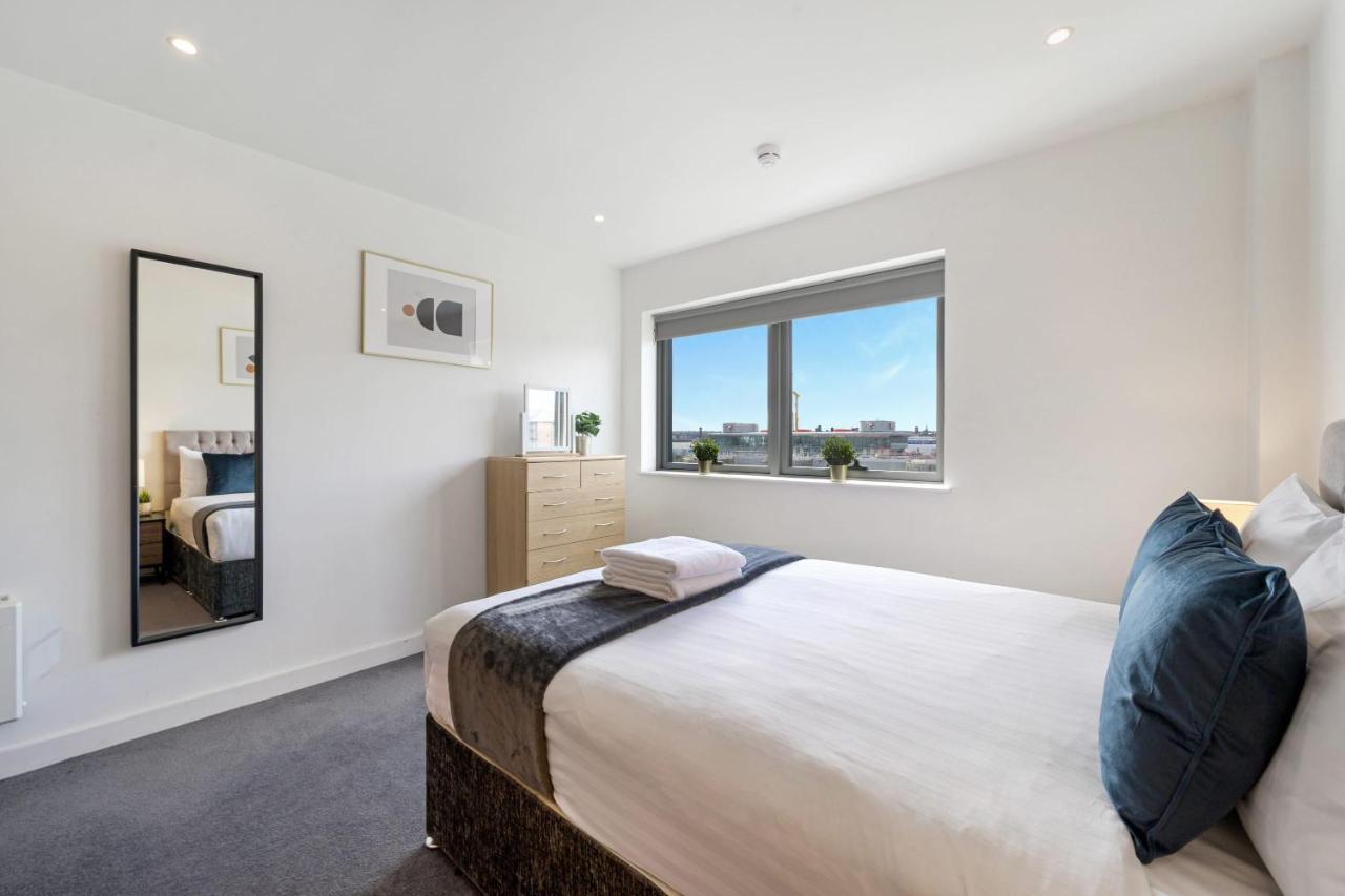 Host & Stay - Waterfront View Liverpool Esterno foto
