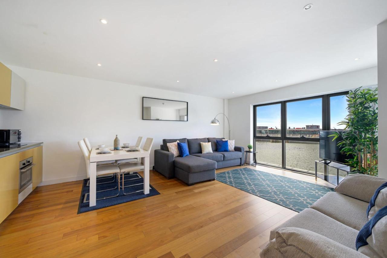 Host & Stay - Waterfront View Liverpool Esterno foto