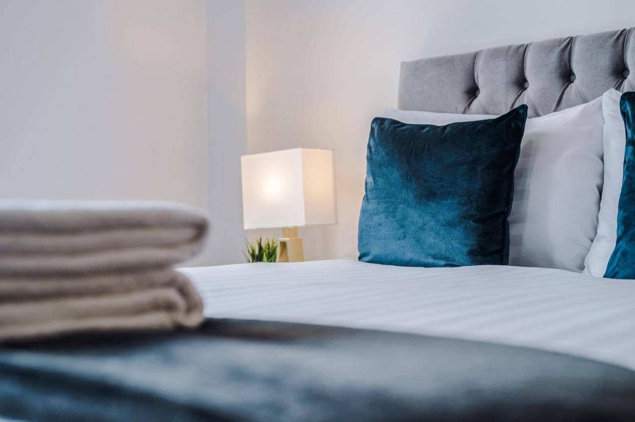 Host & Stay - Waterfront View Liverpool Esterno foto